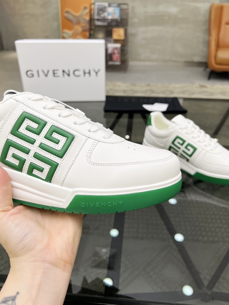 Givenchy Sneakers